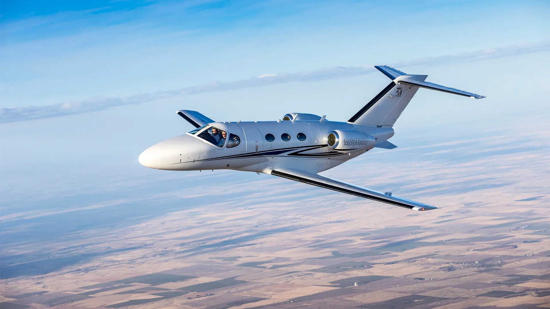 Private Jet Interior London to Dubai